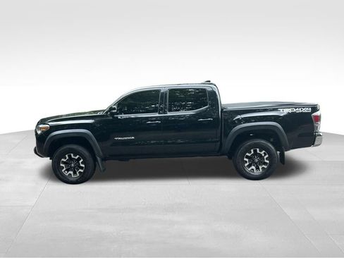 Used 2021 Toyota Tacoma TRD Off-Road AWD/4WD image 2