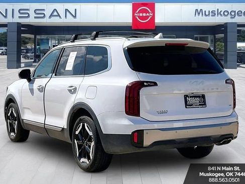 Used 2025 Kia Telluride S AWD/4WD image 4