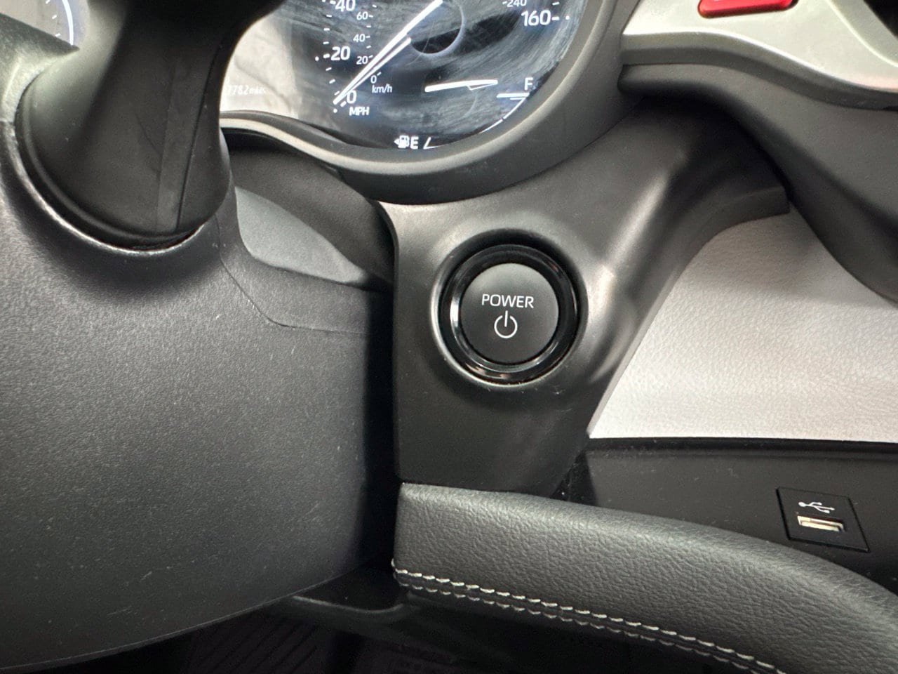 Certified 2026 Toyota Sienna LE AWD/4WD image 24