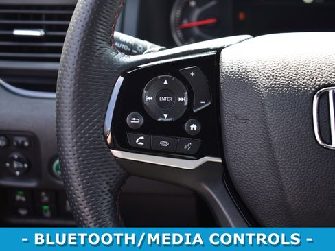 Used 2024 Honda Passport Black Edition image 12