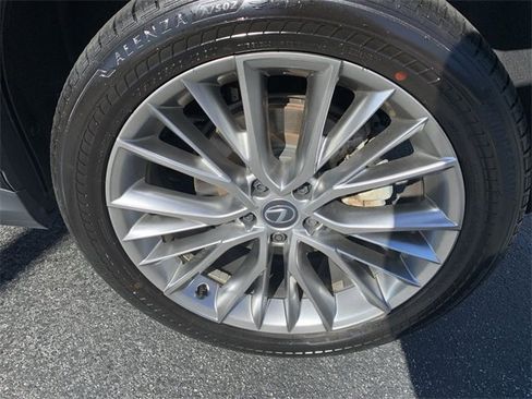 Used 2024 Lexus NX 300h AWD w/ Luxury Package image 35