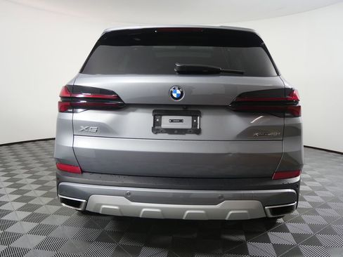 Used 2025 BMW X5 xDrive40i image 4