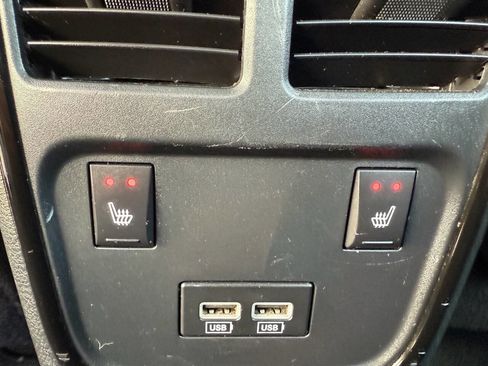 Used 2020 Dodge Charger SXT w/ Plus Group image 26