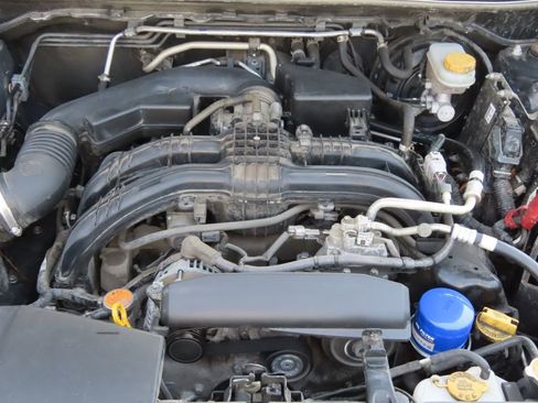 Used 2018 Subaru Crosstrek 2.0i Limited image 37