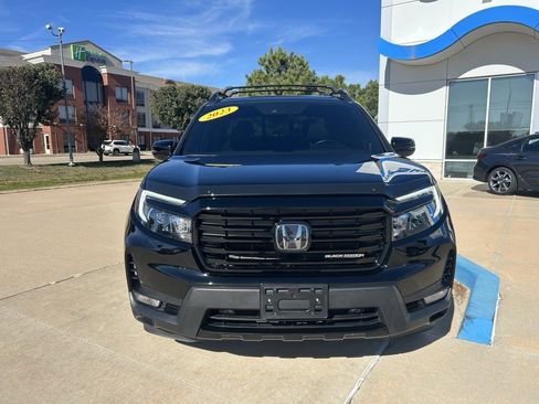 Used 2023 Honda Ridgeline Black Edition image 2