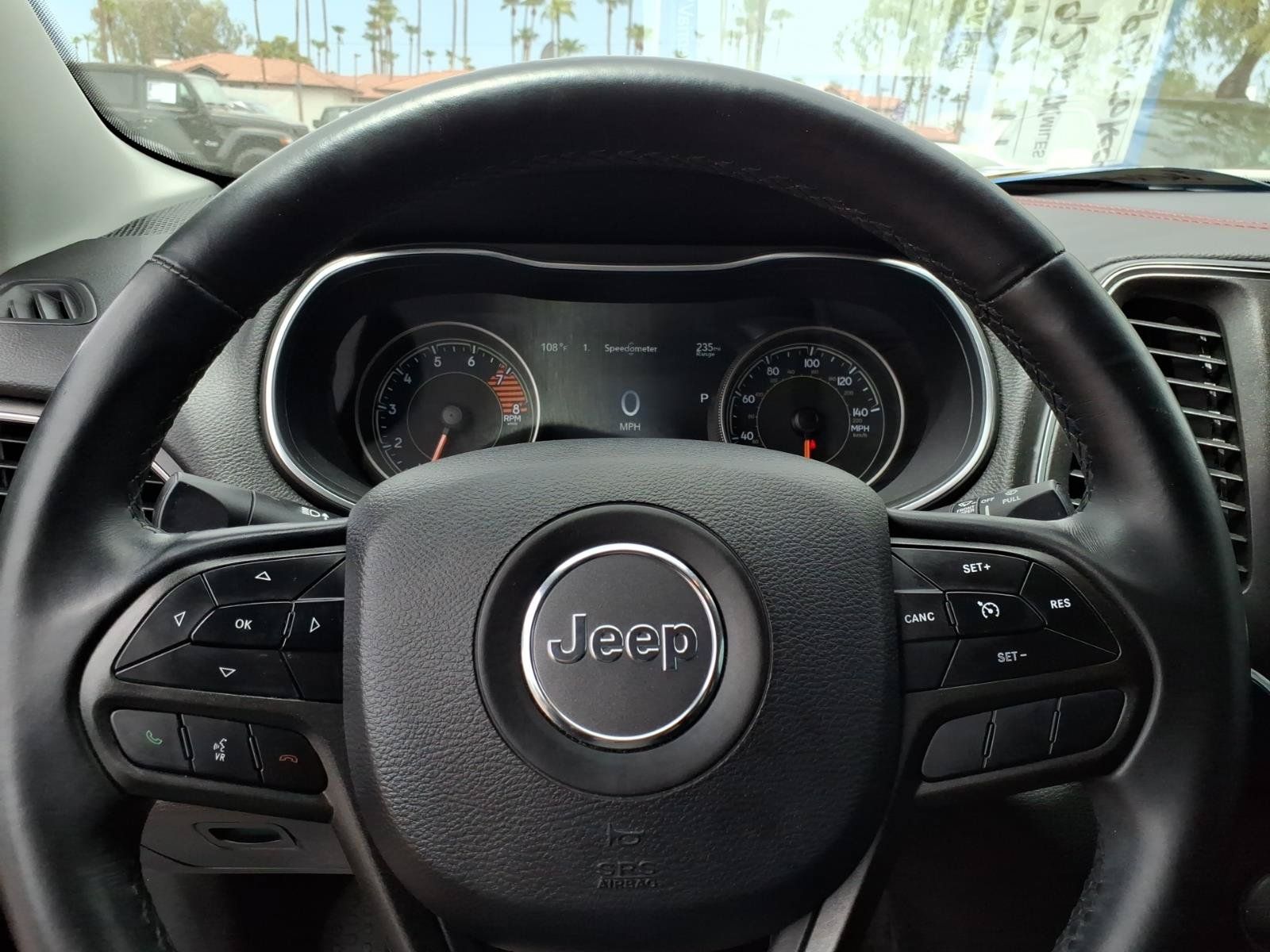 Used 2019 Jeep Cherokee Trailhawk w/ Comfort/Convenience Group AWD/4WD image 25