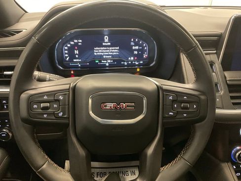 Used 2024 GMC Yukon XL AT4 w/ AT4 Premium Package AWD/4WD image 23