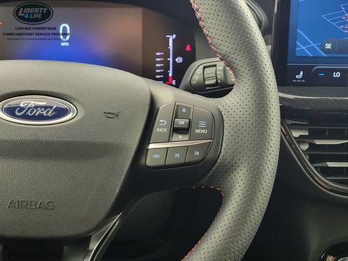 Used 2023 Ford Escape ST-Line w/ Tech Pack #1 AWD/4WD image 29