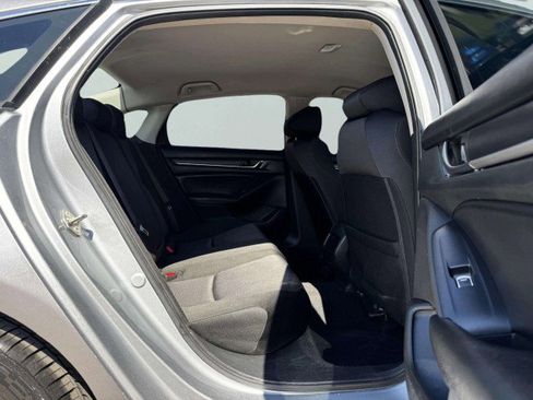 Used 2019 Honda Accord LX image 41