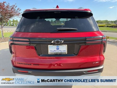 New 2026 Chevrolet Traverse Z71 w/ Enhanced Driving Package AWD/4WD image 21