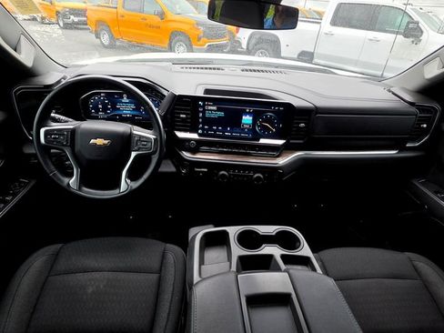 Used 2024 Chevrolet Silverado 1500 LT w/ Protection Package AWD/4WD image 27