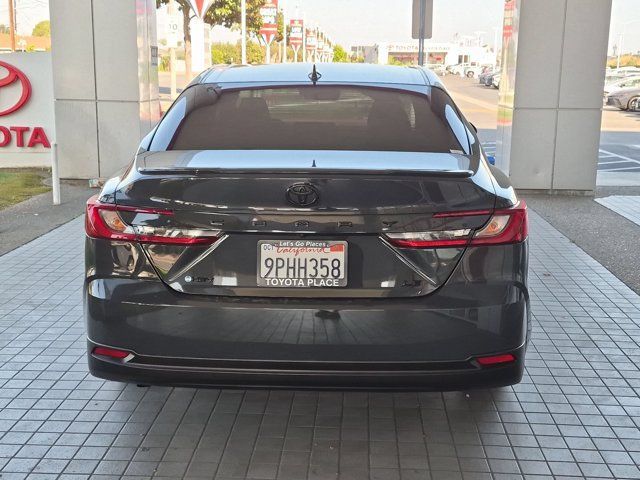 Used 2025 Toyota Camry LE w/ Convenience Package FWD image 9