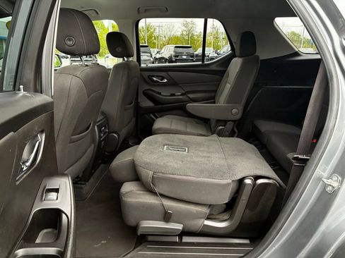 Used 2019 Chevrolet Traverse LT AWD/4WD image 23