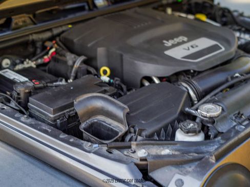 Used 2017 Jeep Wrangler Unlimited Sport w/ Quick Order Package 24S image 29