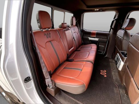 Used 2018 Ford F150 King Ranch w/ Equipment Group 601A Luxury AWD/4WD image 20