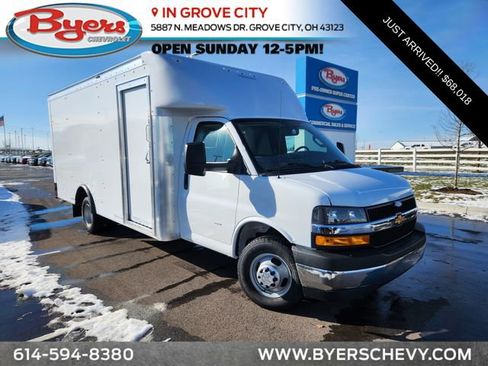 New 2026 Chevrolet Express 4500 w/ Power Convenience Package RWD image 1