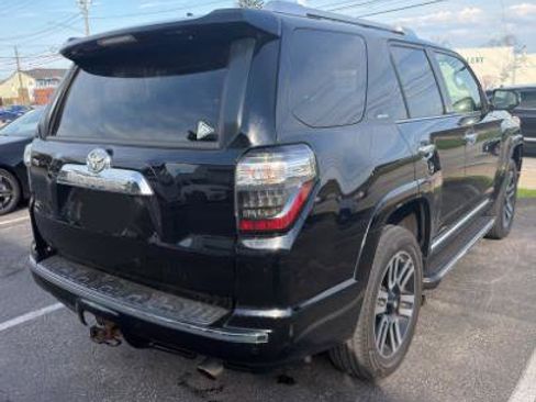 Used 2015 Toyota 4Runner Limited image 3