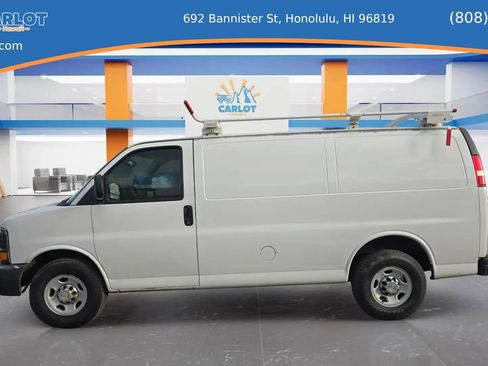 Used 2012 Chevrolet Express 2500 image 8