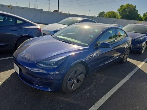 Used 2023 Tesla Model 3 Standard Range RWD image 1