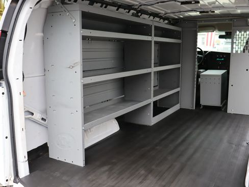 Used 2021 Chevrolet Express 2500 w/ Driver Convenience Package image 3