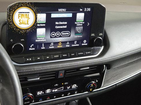 Used 2022 Nissan Rogue Platinum w/ Head-Up Display Package image 21