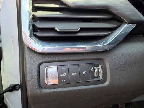 Certified 2024 GMC Acadia Elevation w/ Black Edition AWD/4WD image 22