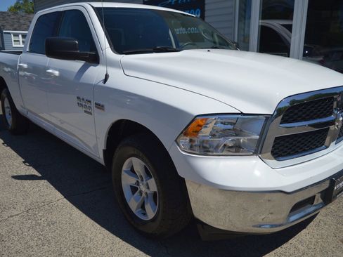 Used 2020 RAM 1500 Classic SLT RWD image 7