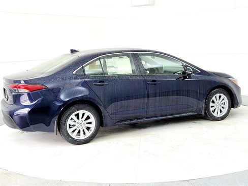 New 2026 Toyota Corolla XLE image 6