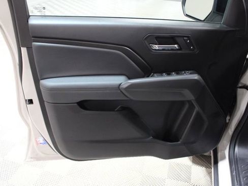 New 2026 GMC Canyon Elevation w/ Convenience Package AWD/4WD image 17
