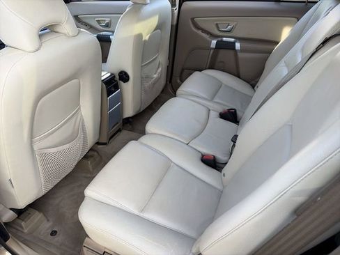 Used 2013 Volvo XC90 3.2 FWD image 18