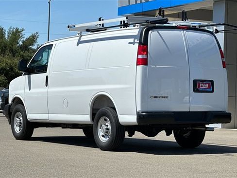 New 2025 Chevrolet Express 2500 w/ Driver Convenience Package image 7