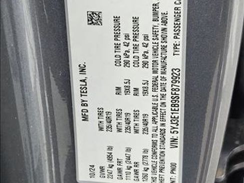 Used 2025 Tesla Model 3 Long Range image 27