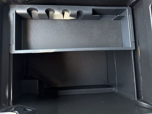 Used 2022 Ford F450 Platinum w/ FX4 Off-Road Package image 50