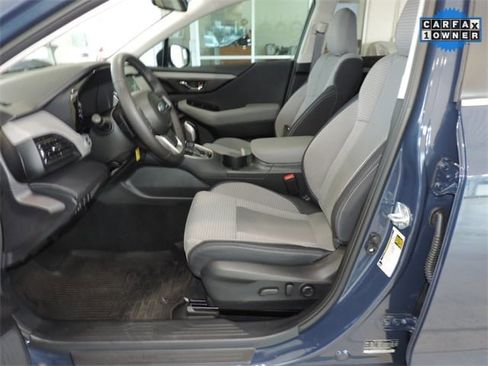 Used 2024 Subaru Outback Premium image 17