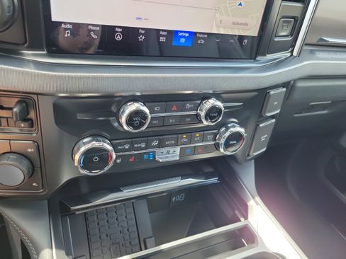New 2026 Ford F450 Platinum w/ FX4 Off-Road Package AWD/4WD image 28