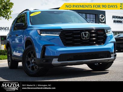 Used 2025 Honda Pilot TrailSport