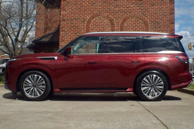Used 2025 INFINITI QX80 Sensory AWD/4WD image 8