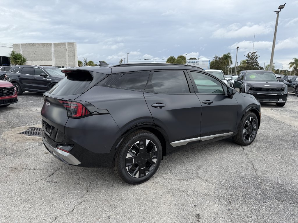 New 2026 Kia Sportage SX FWD image 4
