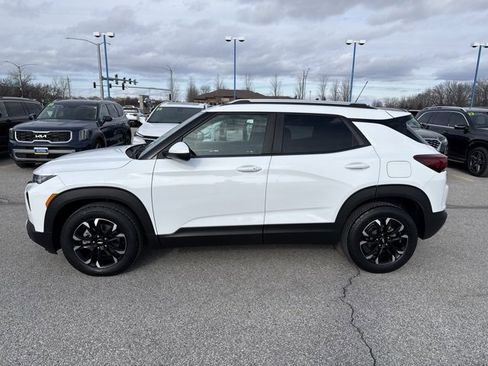 Used 2022 Chevrolet TrailBlazer LT w/ Convenience Package image 7