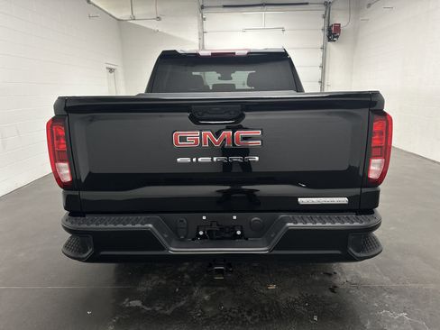 Used 2025 GMC Sierra 1500 Elevation image 8