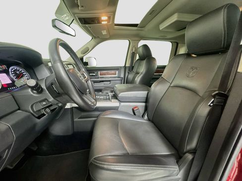 Used 2011 RAM 1500 Laramie AWD/4WD image 11