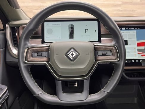 Used 2023 Rivian R1T Adventure image 24