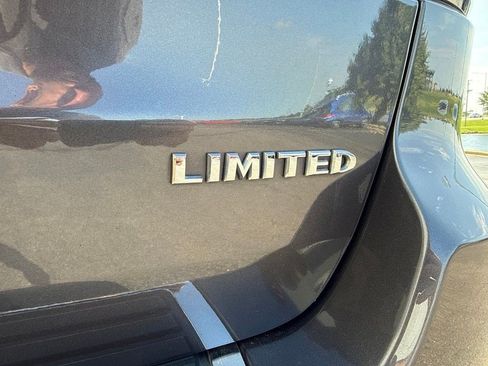 Used 2015 Jeep Grand Cherokee Limited w/ Trailer Tow Group IV AWD/4WD image 7