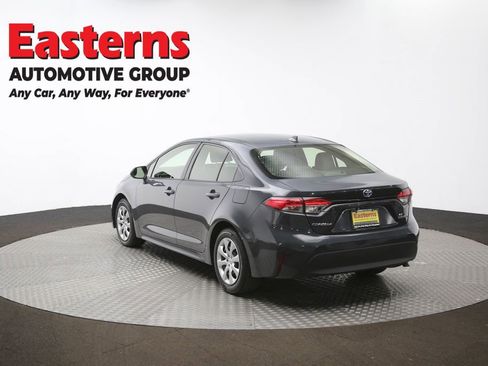 Used 2023 Toyota Corolla LE w/ Carpet Mat Package (TMS) FWD image 64