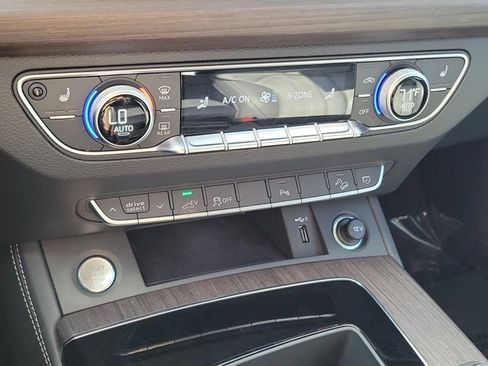 Certified 2023 Audi Q5 e Premium Plus w/ Premium Plus Package image 27