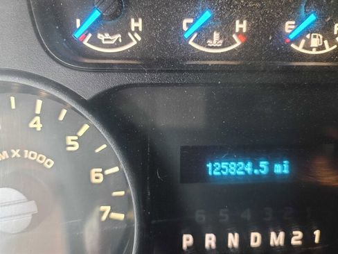 Used 2014 Ford F150 STX w/ Equipment Group 201A Mid image 21