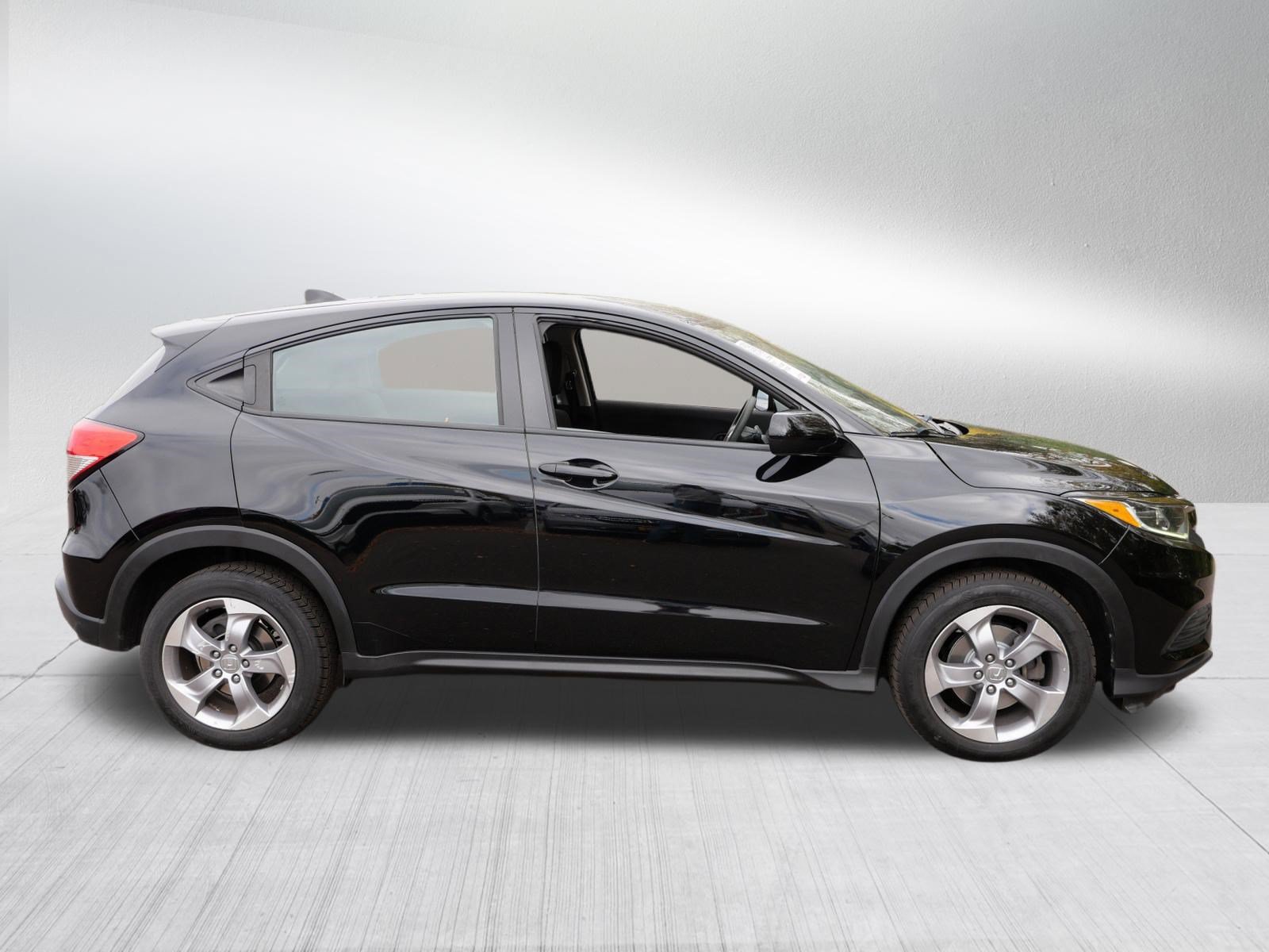 Certified 2019 Honda HR-V LX image 8