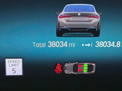 Used 2023 BMW i4 eDrive35 w/ Premium Package RWD image 25