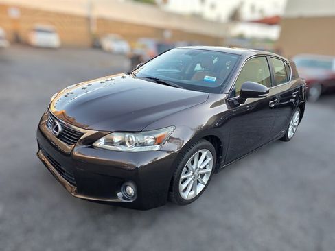 Used 2013 Lexus CT 200h w/ Premium Pkg w/Navigation image 1