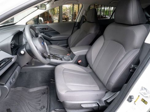 Used 2024 Subaru Crosstrek 2.0i AWD/4WD image 8